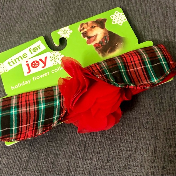 🟣[Petco] NWT Holiday Flower Dog Collar S/M - Picture 3 of 6